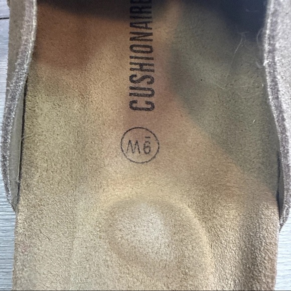 Cushionaire Blain Suede Platform Clogs Women's Size 9 Taupe Boho Slip On Mules - Picture 6 of 6